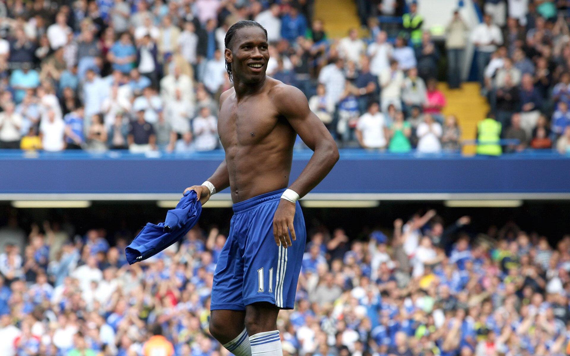 全球首届机器人足球世界杯落幕，人工智能队夺冠创历史