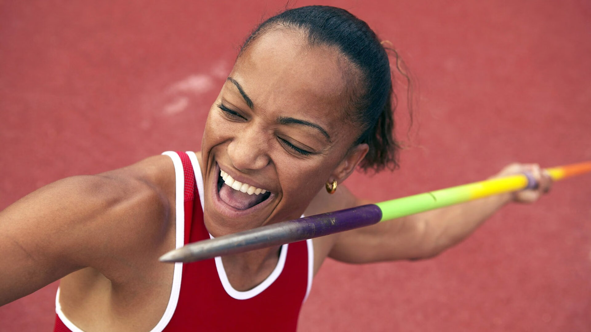 激情四射！全国田径锦标赛接力赛上演巅峰对决